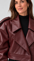 Deena – Revers und Schulterdetails