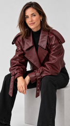 Deena – Bordôe Kunstlederjacke im legeren Look