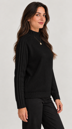 Hannah in Preto – 03-lateral