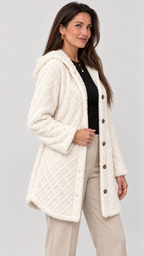 Jaqueta matelassê feminina com capuz in Branco – Vista lateral