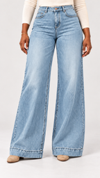 Wide-Leg Jeans in Azul-claro – capa